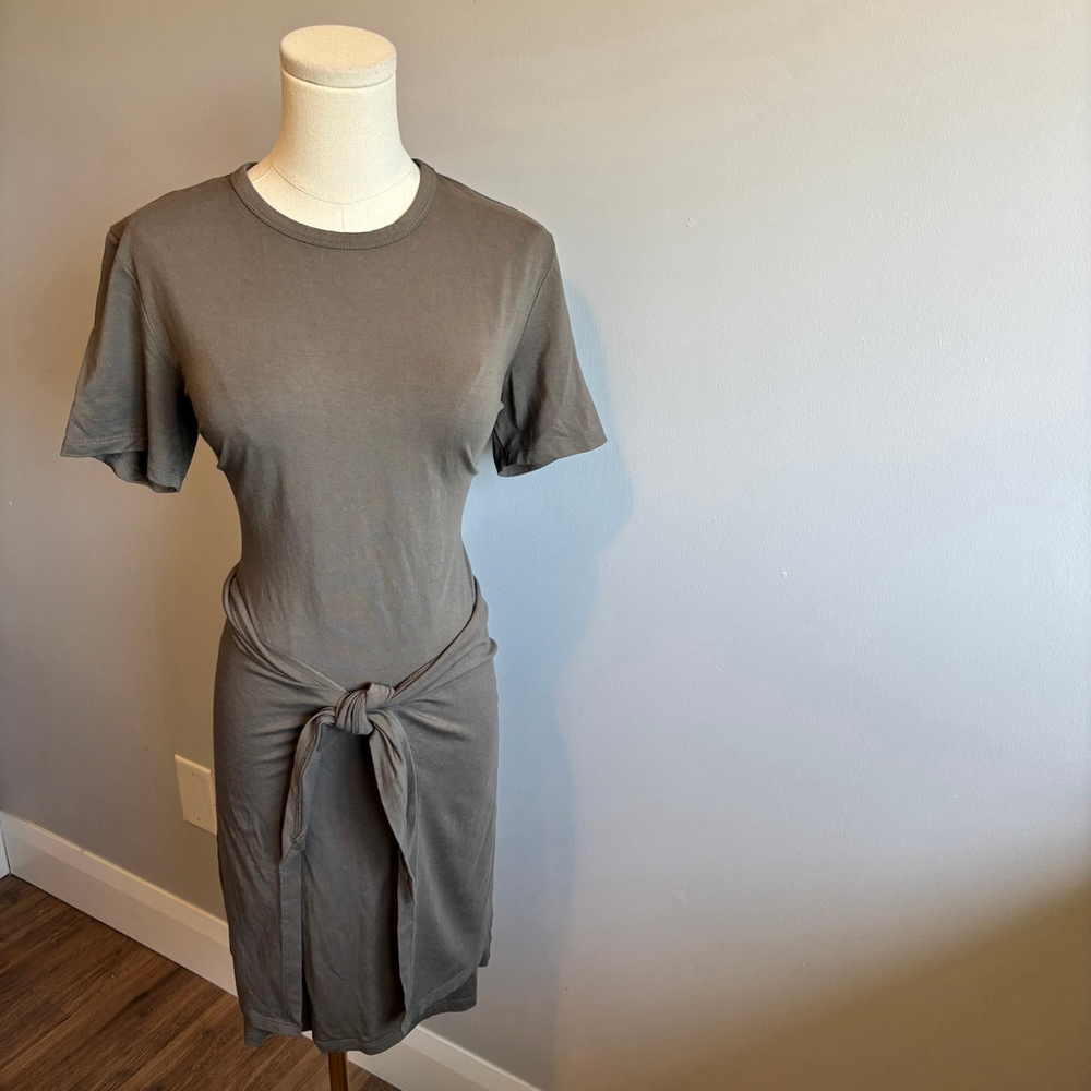 Aritzia Wilfred Free Women's Bair T-Shirt Dress, Tie Waist, Khaki SZ M